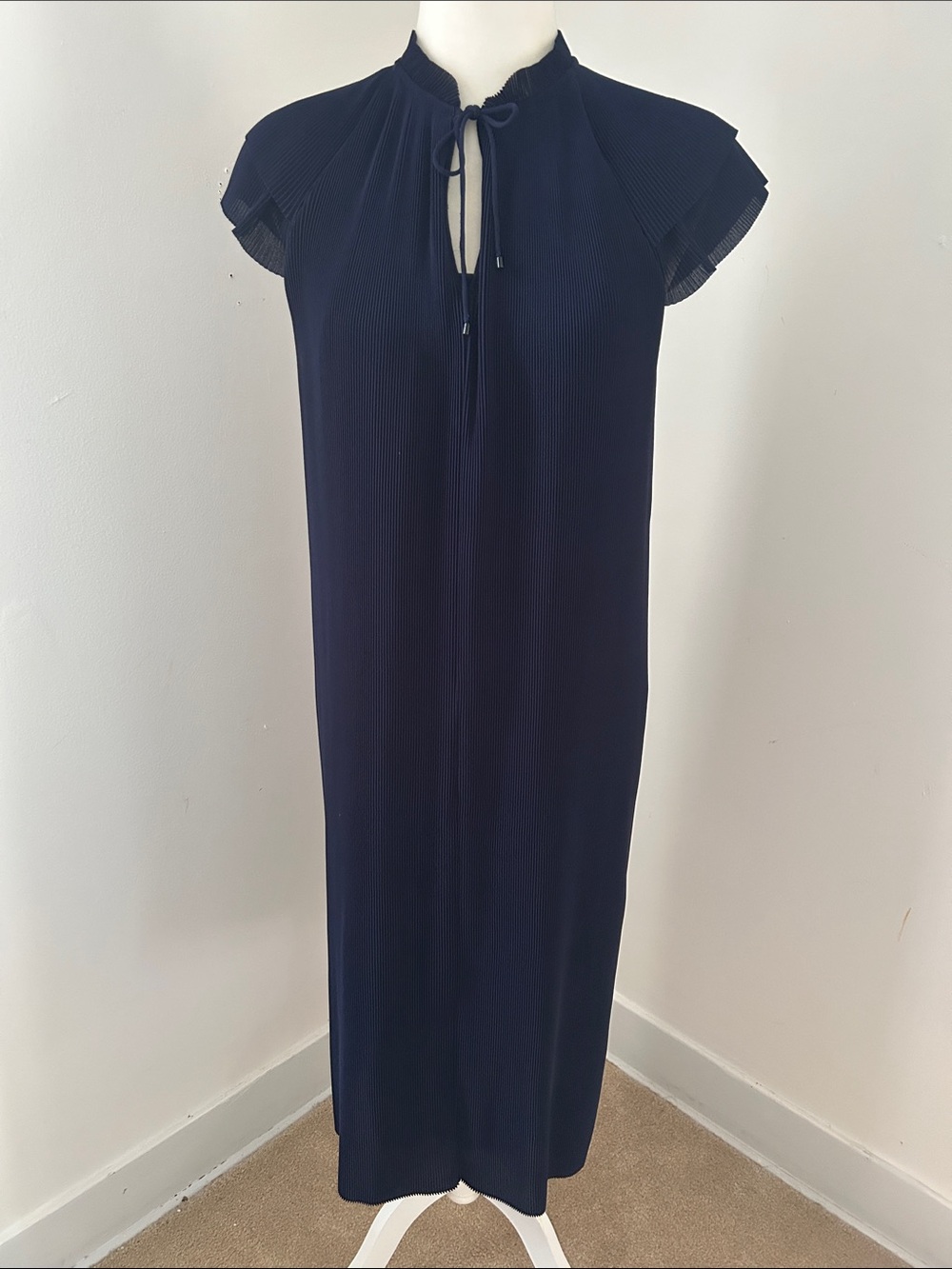 J. McLaughlin Navy Pleated Cap-Sleeve Column Maxi Dress sz S